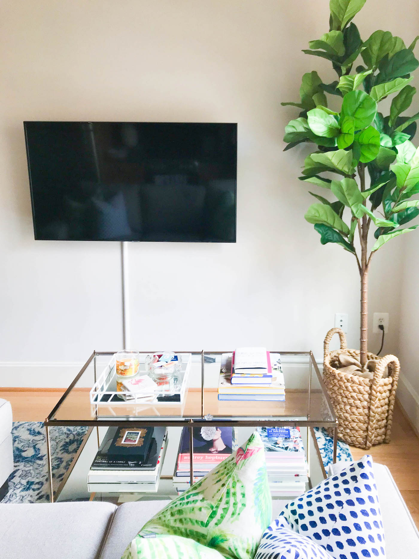 How to Mount a Small TV Without Hitting a Stud